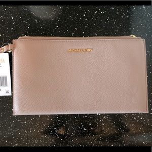 NWT Michael Kors clutch